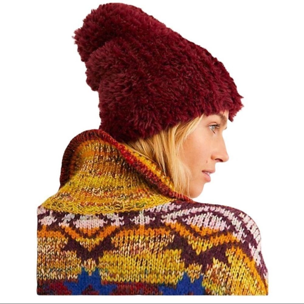 ** NEW Free People Clouds Fluffy Berry Red Beanie OS